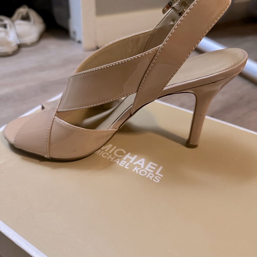 Michael Kors Beck sandal